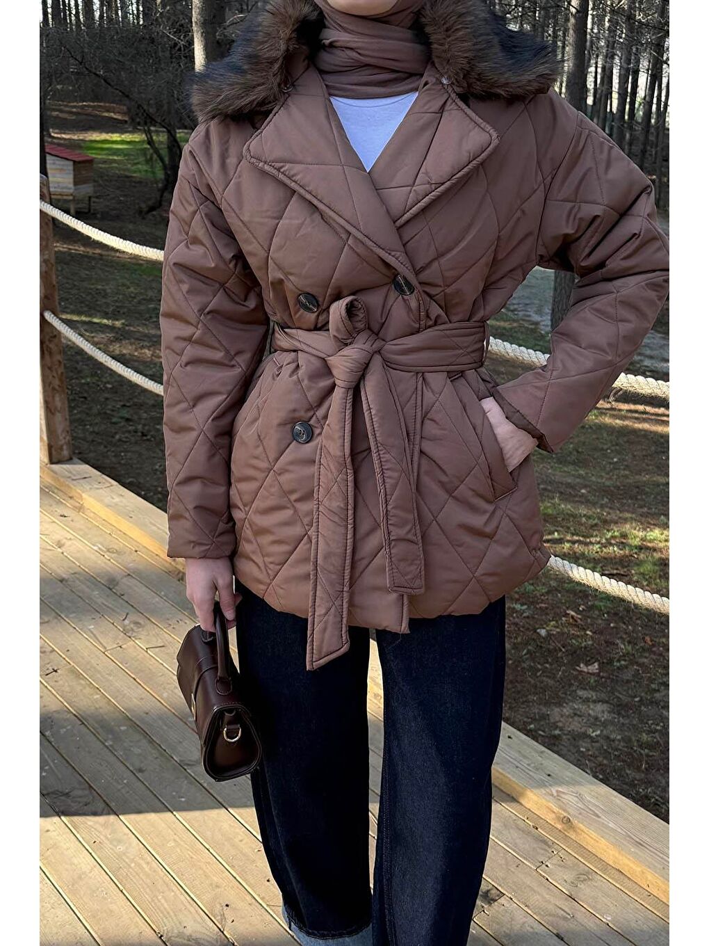 Kahverengi Kürk Yaka Bağlama Detaylı Mont Çikolata Kahve-2