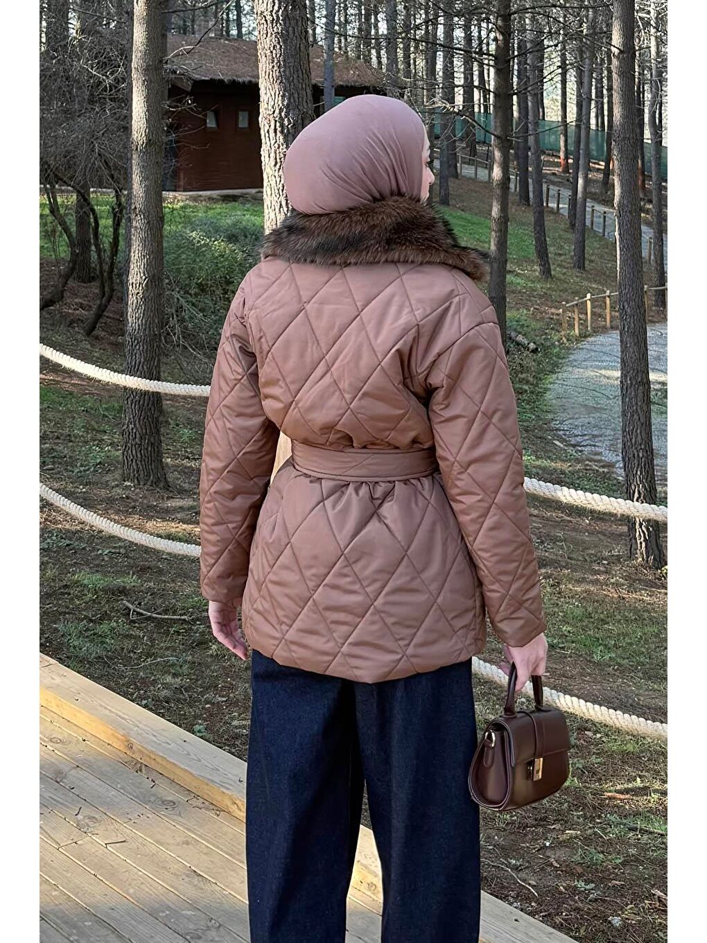 Kahverengi Kürk Yaka Bağlama Detaylı Mont Çikolata Kahve-3