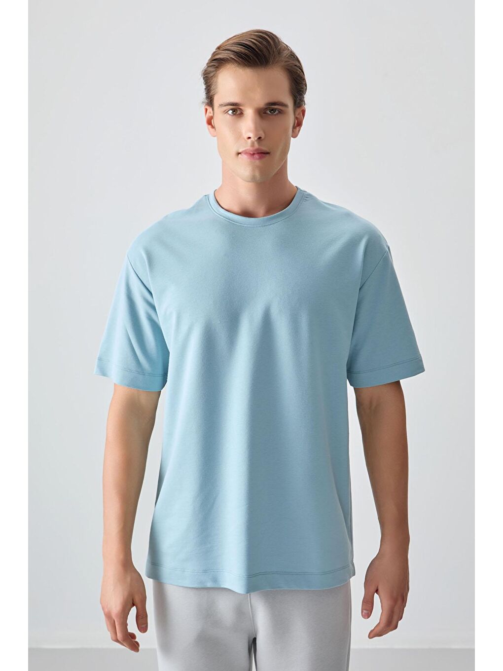 AIR JONES Açık Mavi Pamuklu Kalın Yumuşak Dokulu Oversize Fit Basic Erkek T- Shirt - 88377 - 2