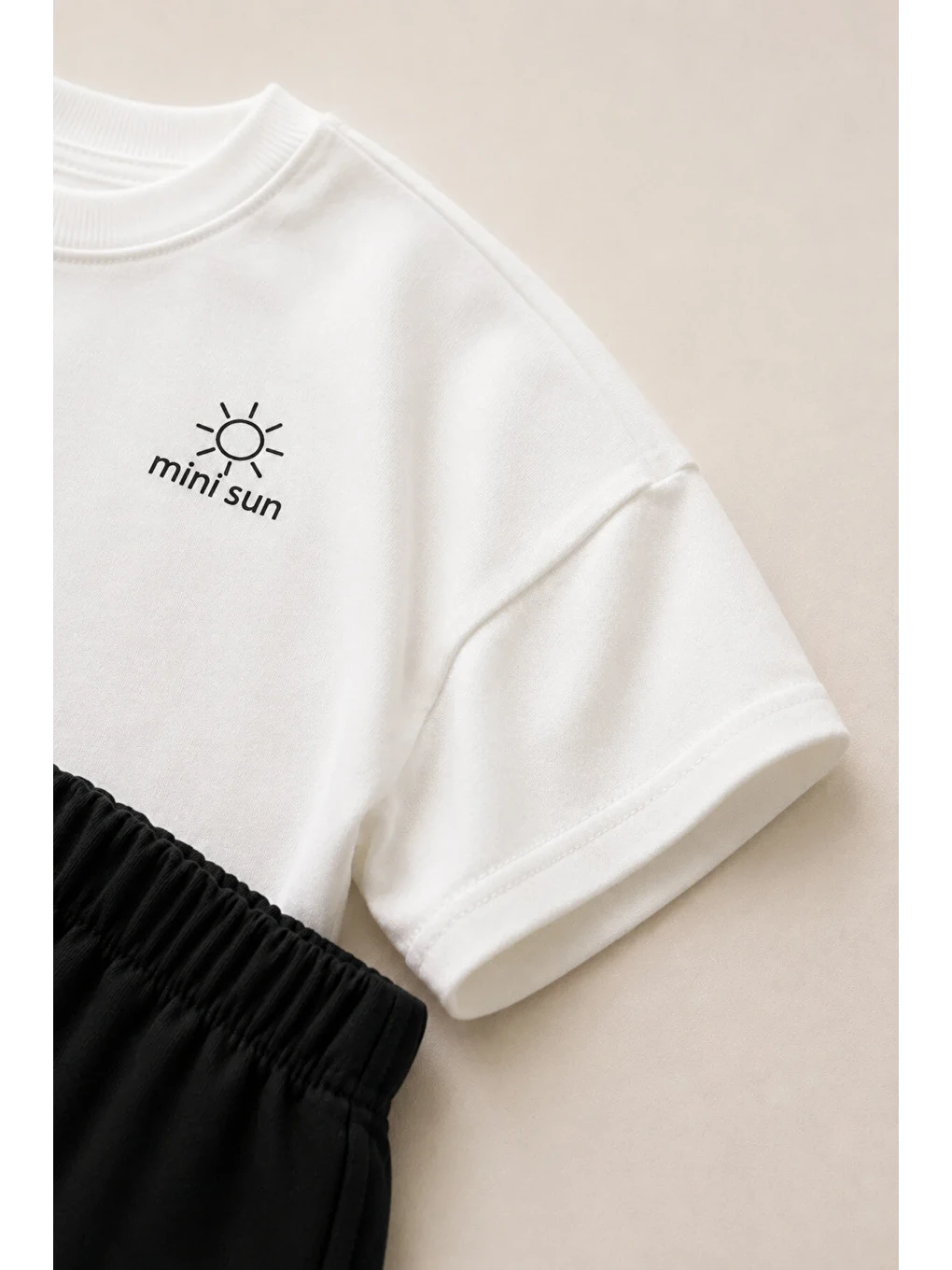 Siyah Unisex Çocuk Mini Sun Baskılı Oversize Tişört Şort Yazlık Takım 1-5 Yaş-3