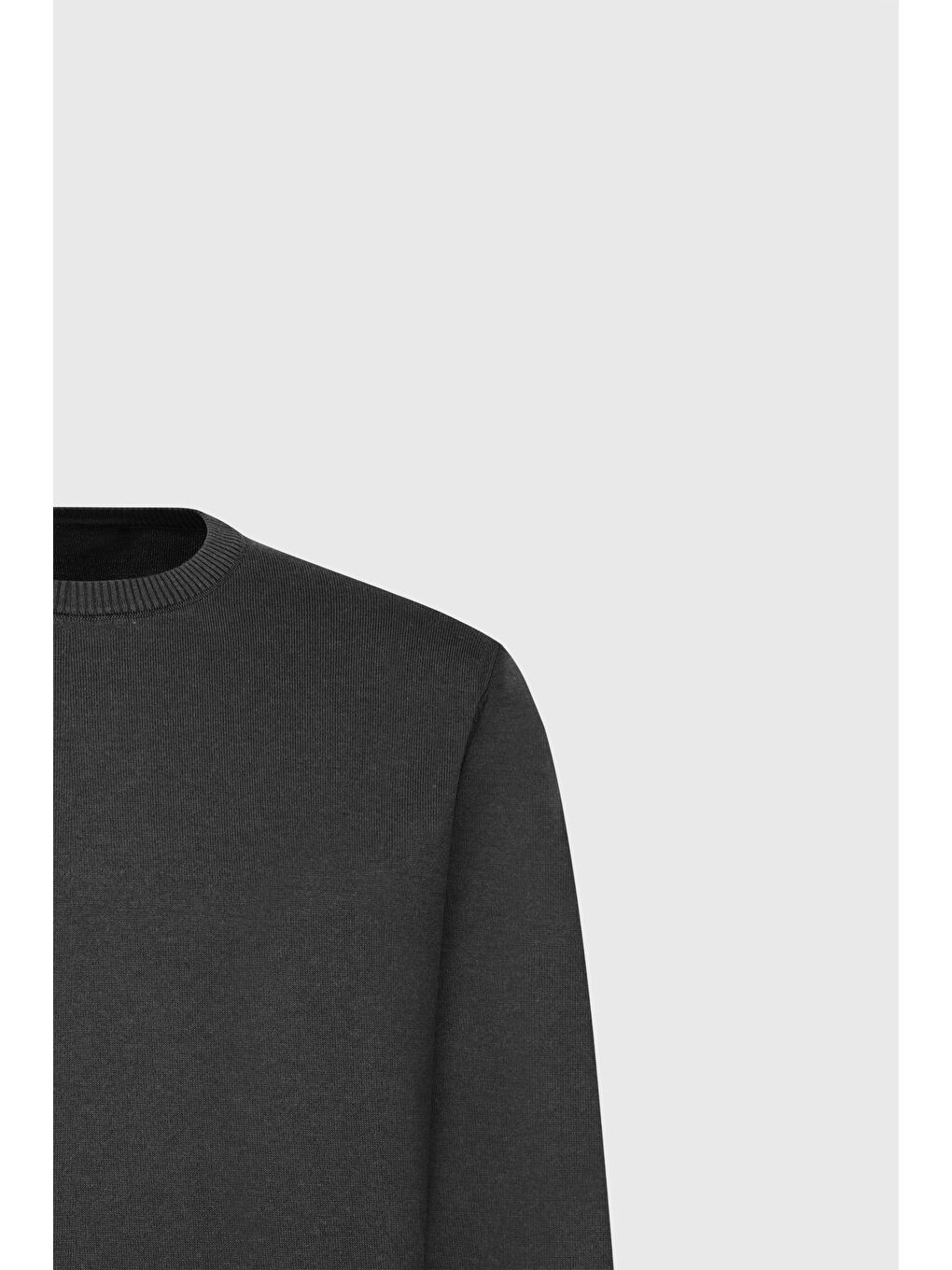 Erkek Antrasit-Melanj Pamuklu Standart Fit Normal Kesim Bisiklet Yaka Triko Kazak-7