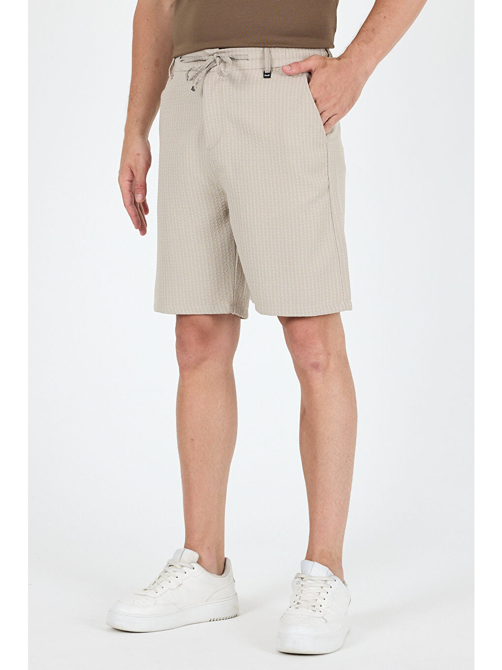 Bej Erkek Çizgili Cepli Yazlık Şort - Rahat Kalıp Spor ve Günlük Kullanıma Uygun Şort 2314-1