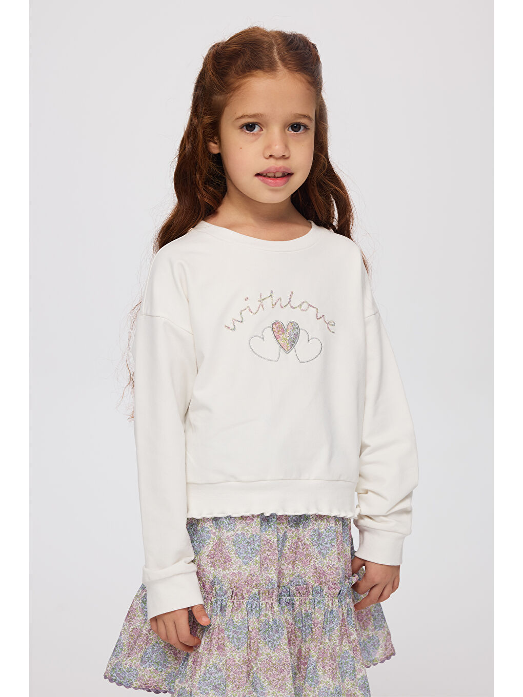 Beyaz Liberty Kumaş Nakışlı Kız Çocuk Sweatshirt-1