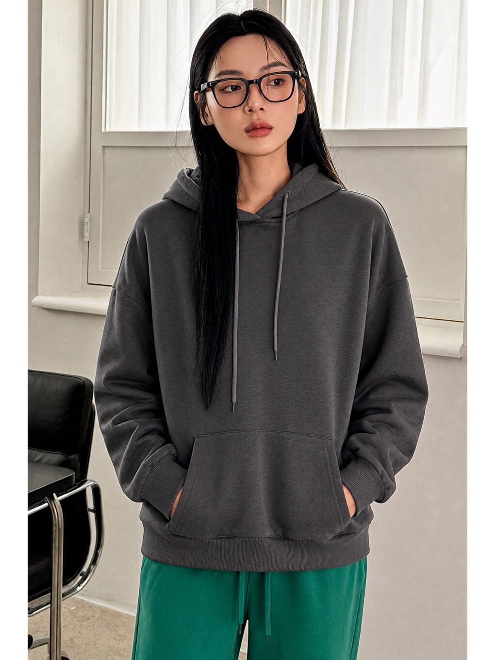 Antrasit Kadın Oversize Kapüşonlu Sweatshirt Rahat Kalıp Günlük Basic Hoodie-1