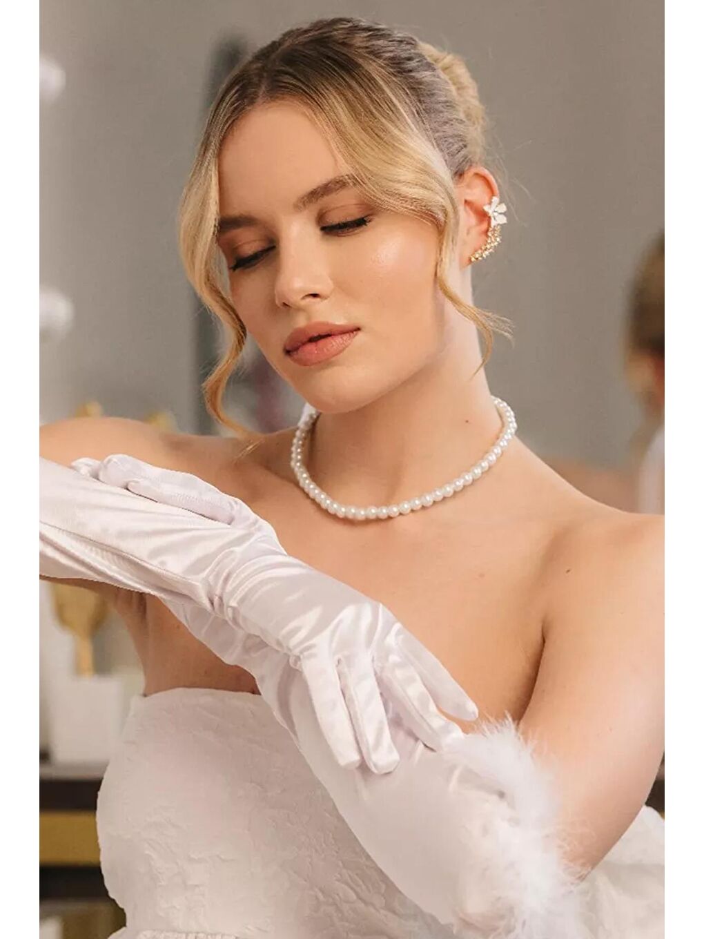 New Obsessions Sposa Kurdela Detaylı Beyaz Cam İnci Choker Gelin Kolyesi - 2