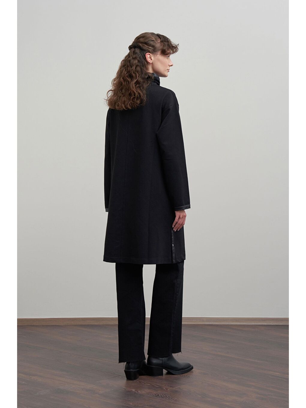 Siyah-Deri Biyeli Pamuklu Uzun Tunik-2