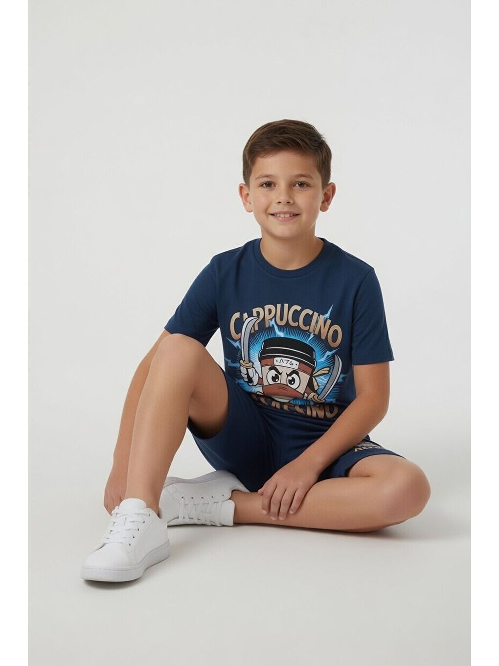 Mavi Karakter Baskılı Bisiklet Yaka Tişörtlü Erkek Çocuk Şortlu Takım 23842-2
