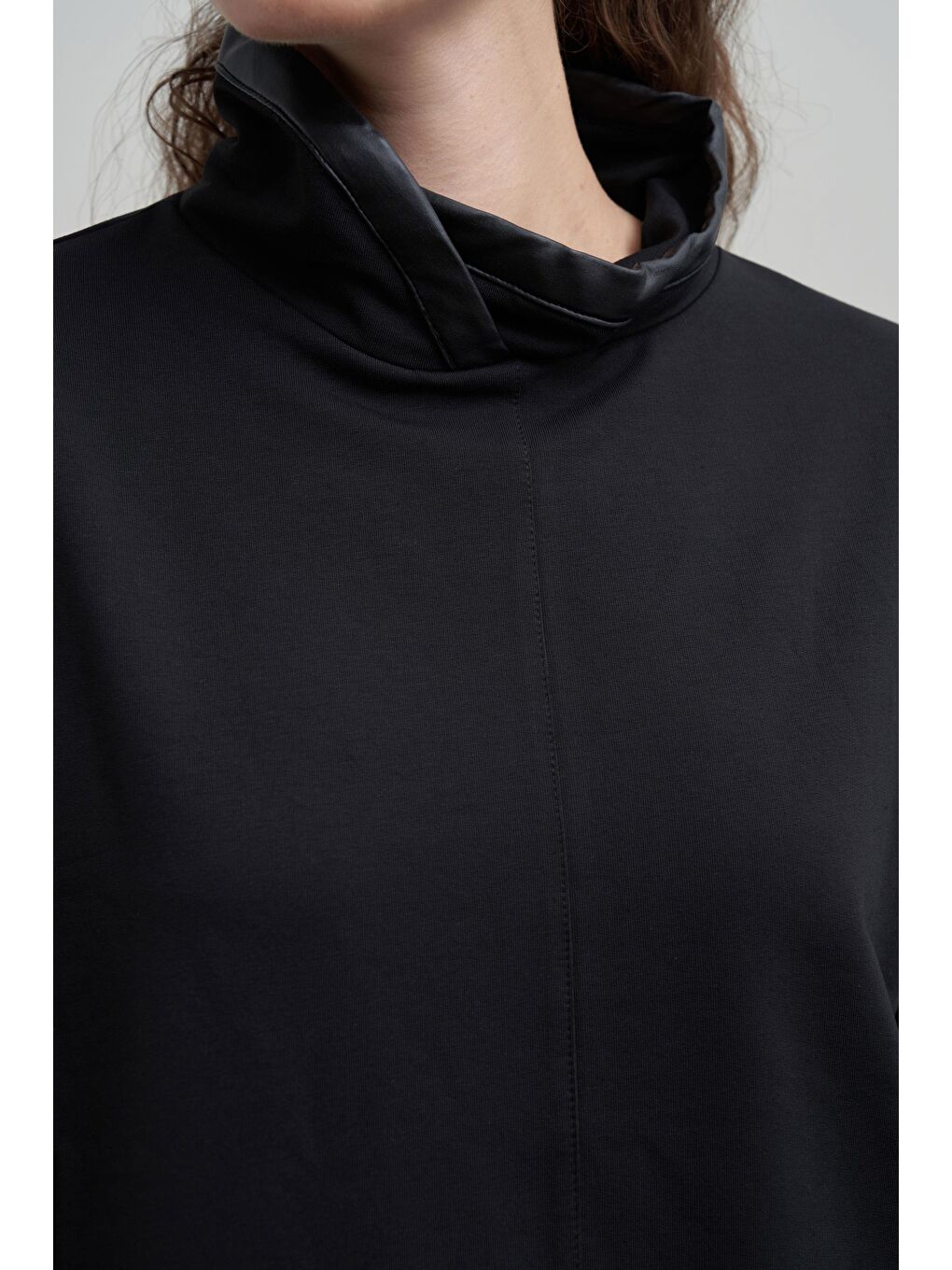 Siyah-Deri Biyeli Pamuklu Uzun Tunik-4