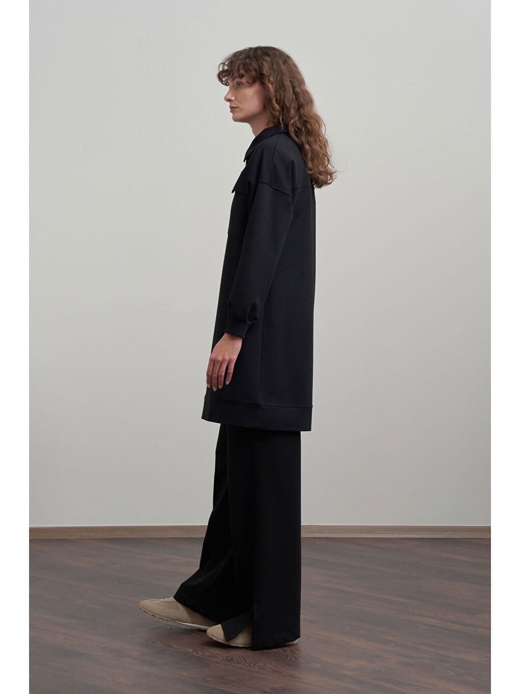 Siyah-Pamuklu Cep Detaylı Tunik-1