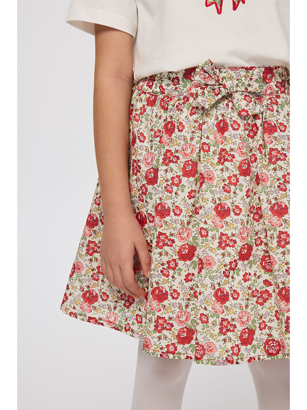 Kırmızı Liberty Kumaş Çiçek Desenli Kız Çocuk Etek-5