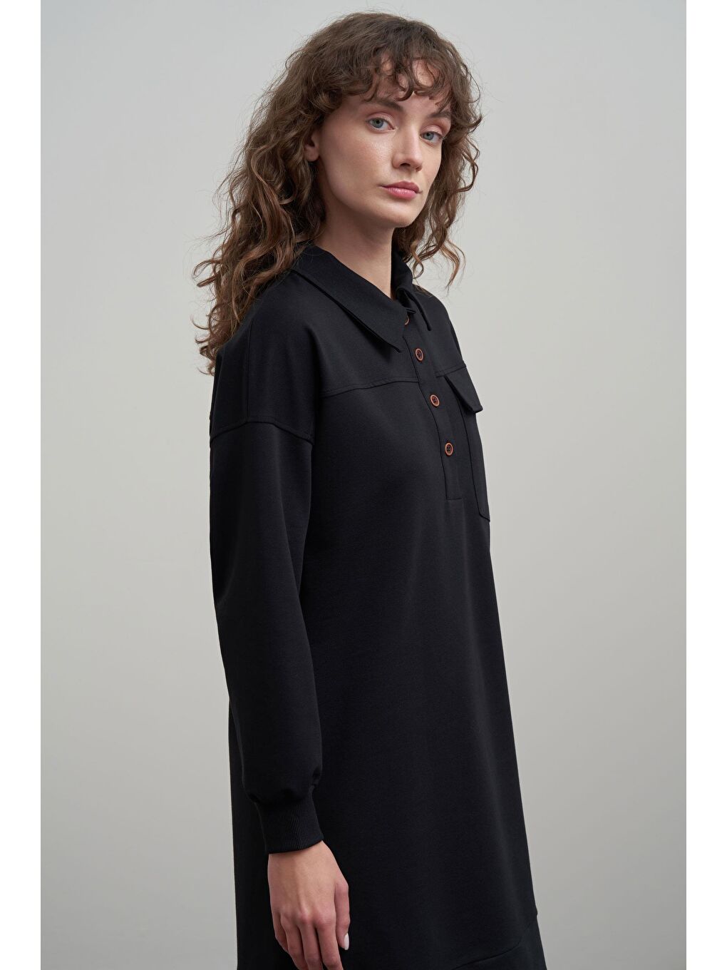 Siyah-Pamuklu Cep Detaylı Tunik-2