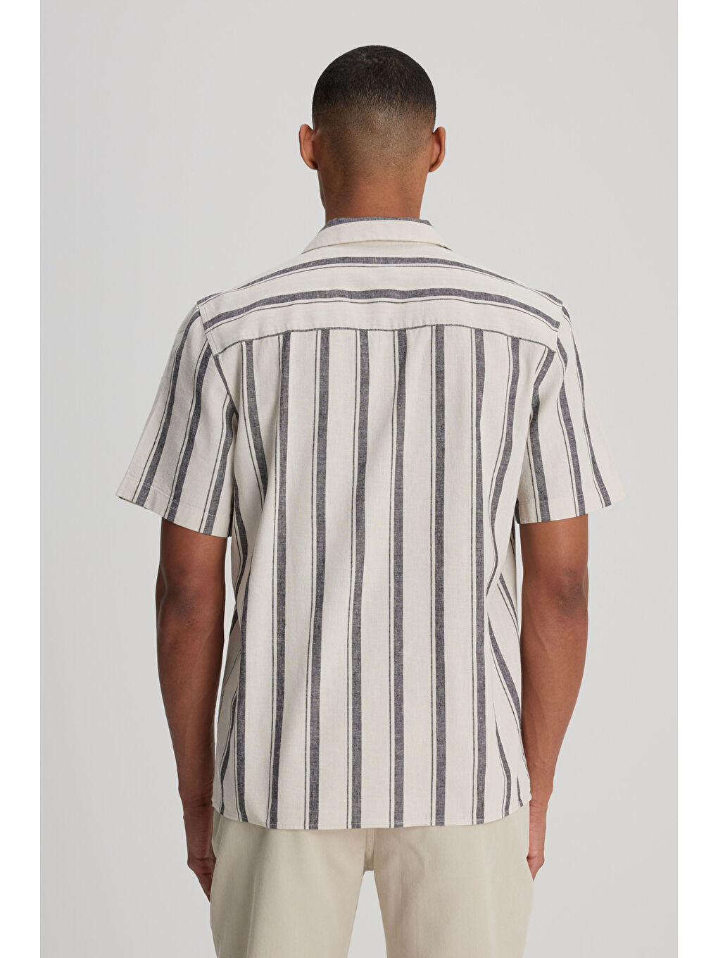 Karışık Loose Fit Rahat Kesim Kısa Kollu Gri Gömlek-5