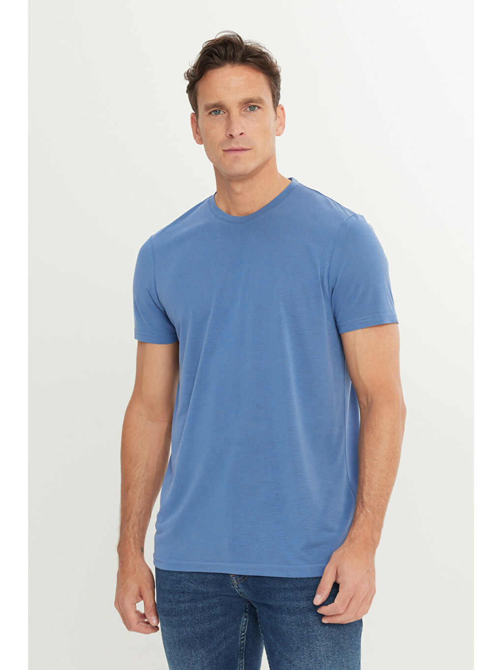 Erkek İndigo Yumuşak Dokulu Slim Fit Dar Kesim Bisiklet Yaka Tişört