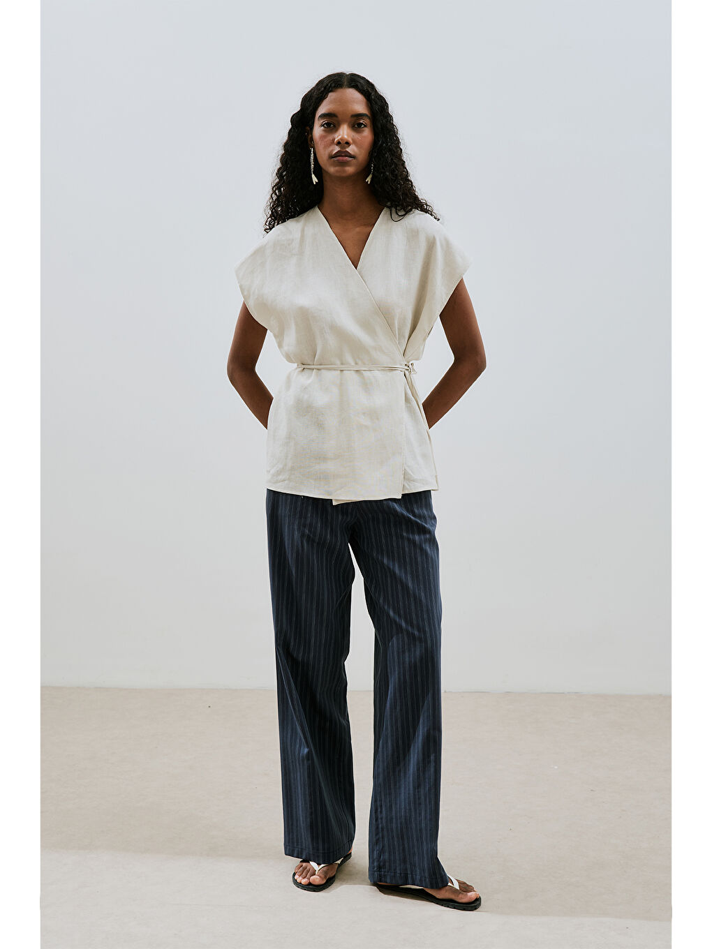 Bej Keten Kolsuz Bluz Taş-1