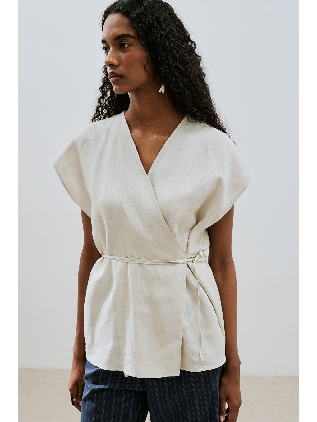 Bej Keten Kolsuz Bluz Taş-3