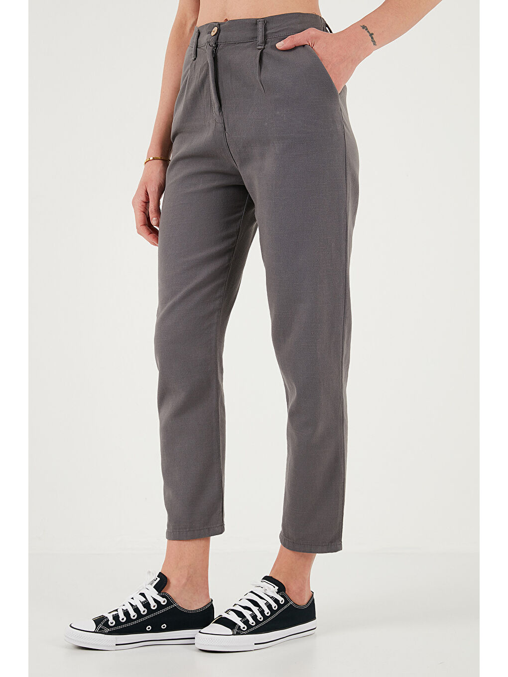 Antrasit Pamuklu Slim Fit Normal Bel Düz Paça Kadın Pantolon 668Y5121-4