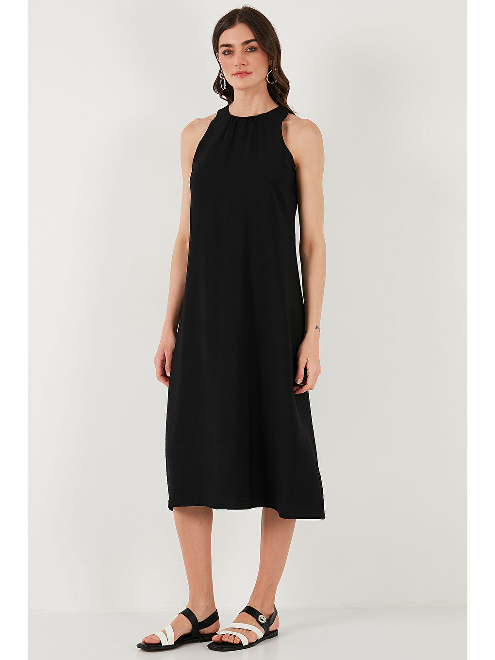Lela Siyah Regular Fit Halter Yaka Midi Boy Kadın Elbise 67810049 - 5