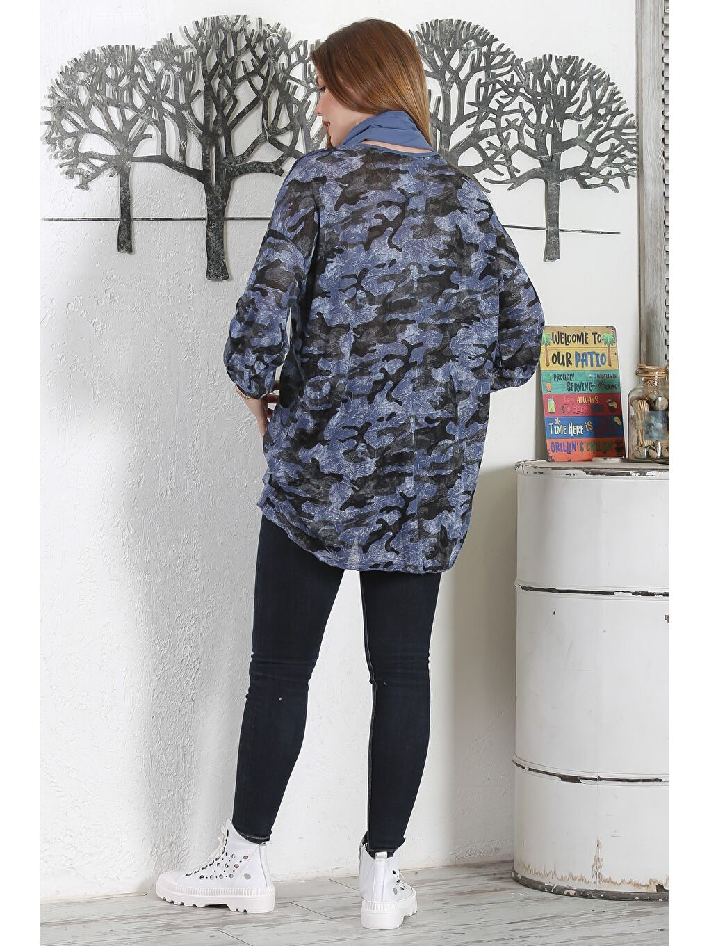 Turkuaz İtalyan Kamuflaj Toz Mavi Yuvarlak Yaka Düğmeli Uzun Kollu Pul Payetli Casual Fularlı Örme Bluz-6