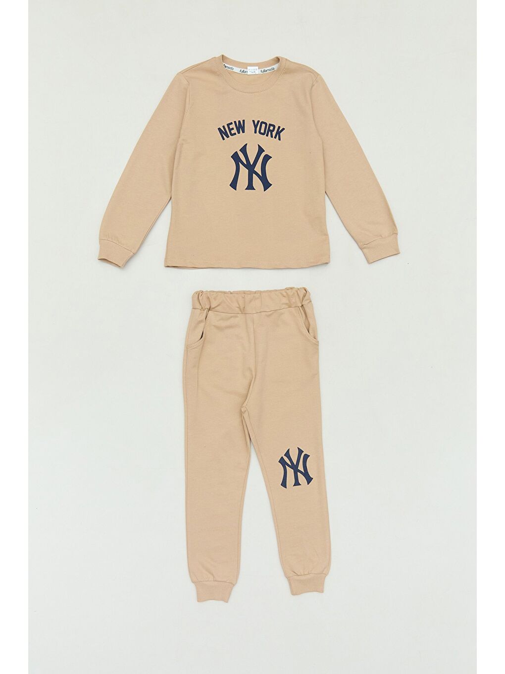 Kahverengi Ny Nakışlı Yelekli 3 Lü Jogger Erkek Çocuk Takım-2