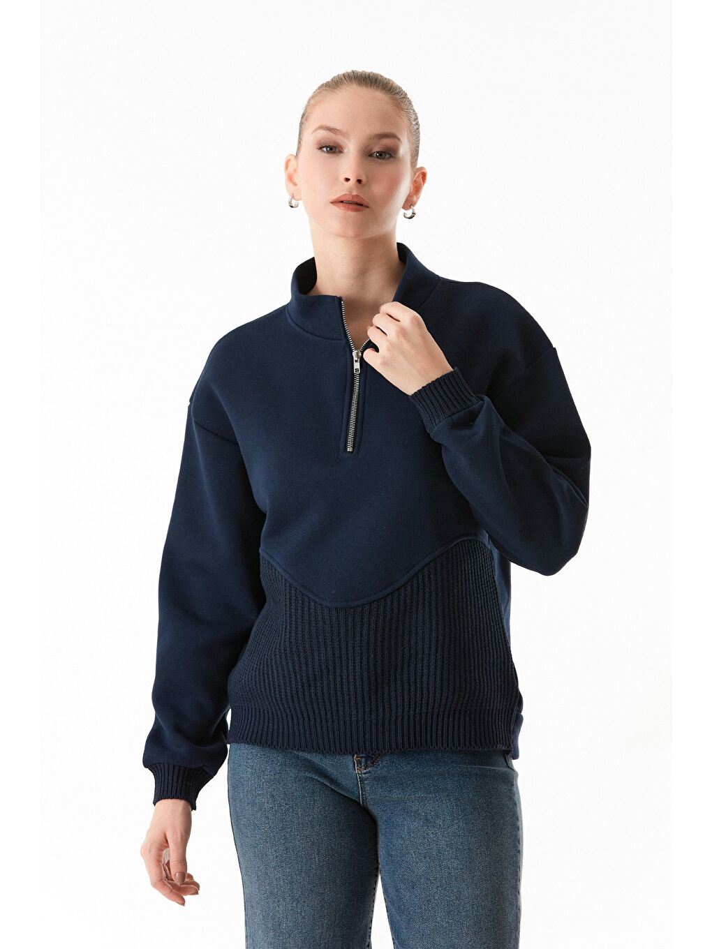 Lacivert 3 İplik Triko Detaylı Yarım Fermuarlı Dik Yaka Sweatshirt-1