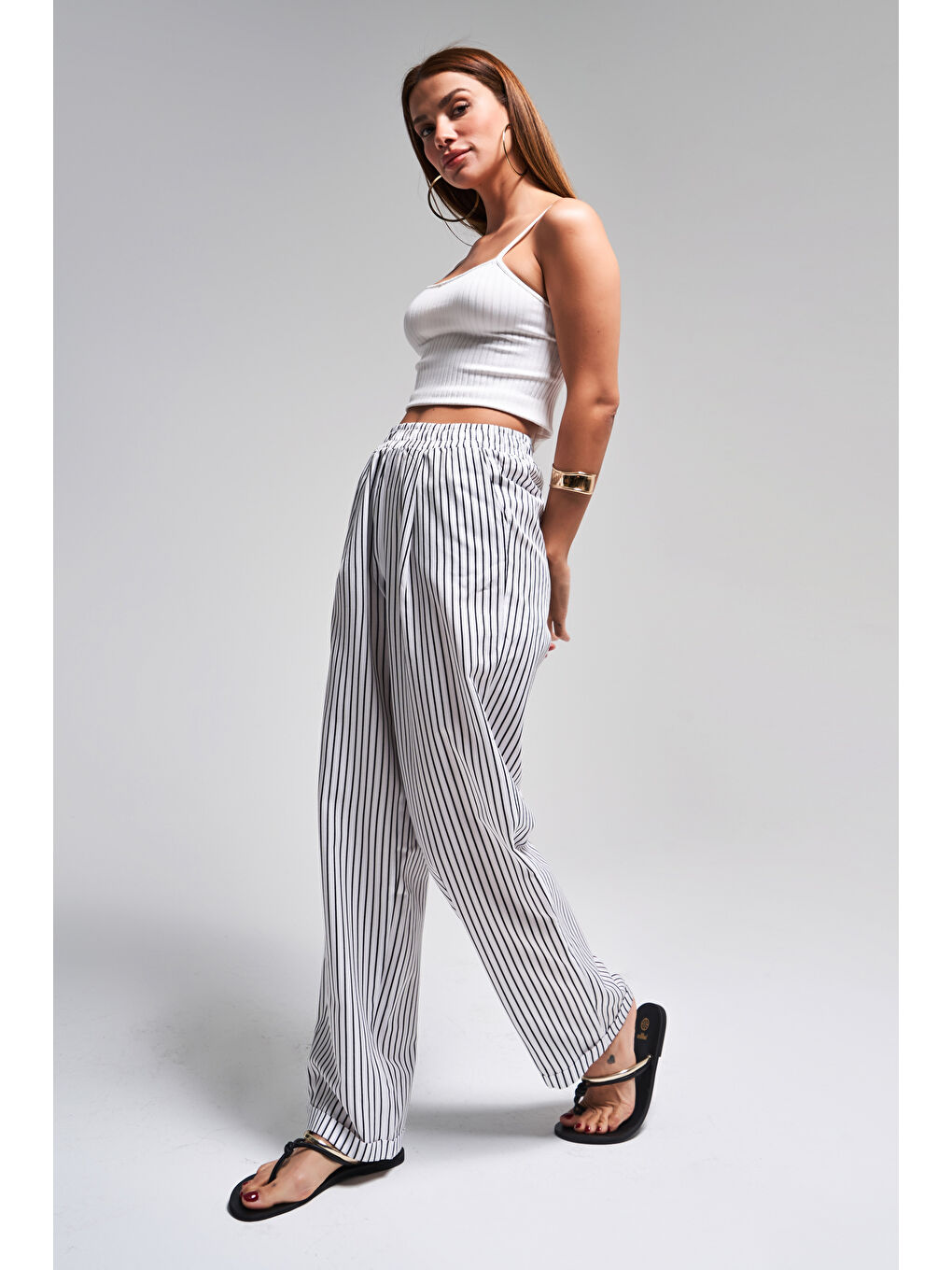 Kadın Siyah Beyaz Çizgili Renk s5-1 Rahat Kesim Pamuk Kumaş Beli Lastikli Pantolon-1