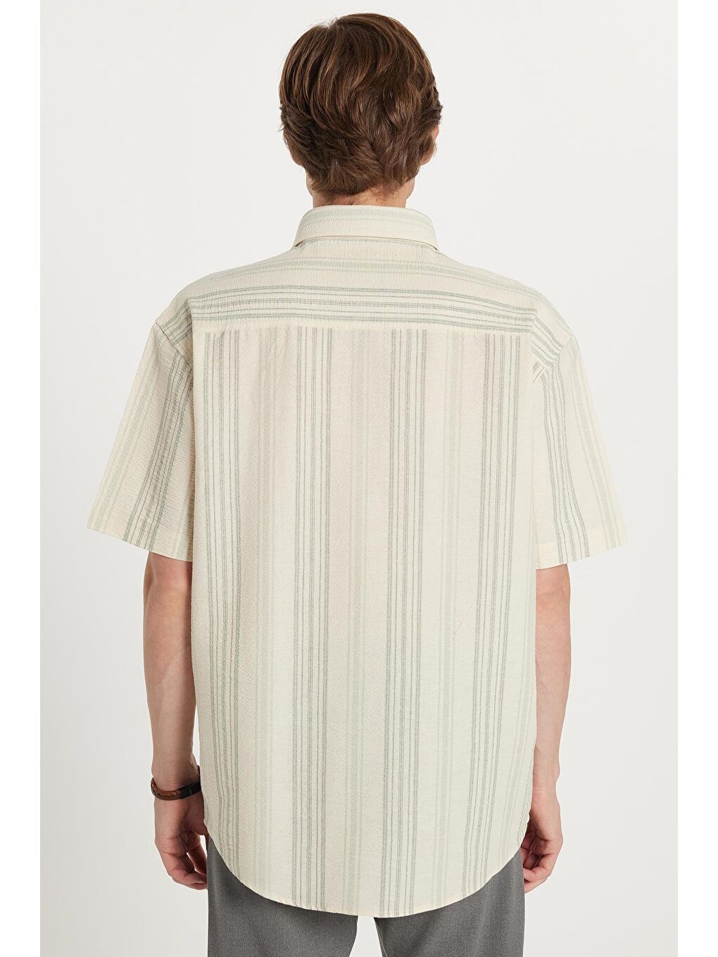 Karışık Erkek Relax Fit Rahat Kesim Kısa Kollu Çizgili Spor Yaka Gömlek-4