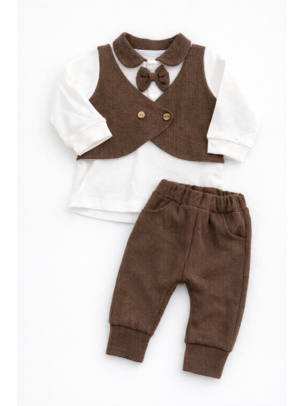 Kahverengi Erkek Bebek 2li Alt- Üst Takımı Papyonlu Yelek Görünümlü Bayramlık Seti Waffle Kumaş-1