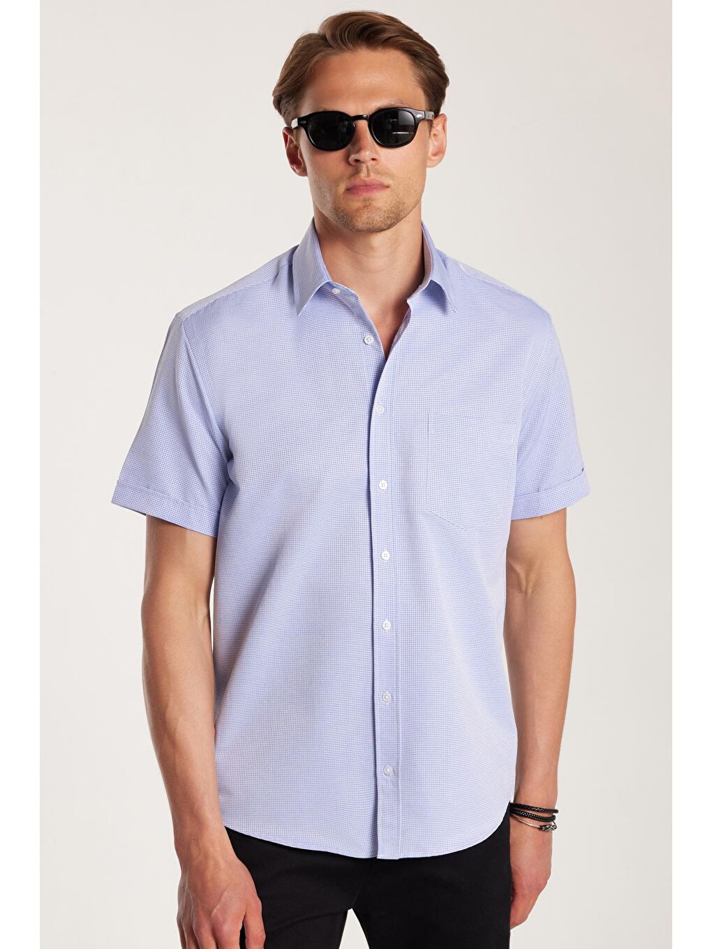 Erkek Regular Fit Klasik Kesim Kısa Kollu Pamuklu Tek Cepli Armürlü Saks Mavi Gömlek-1