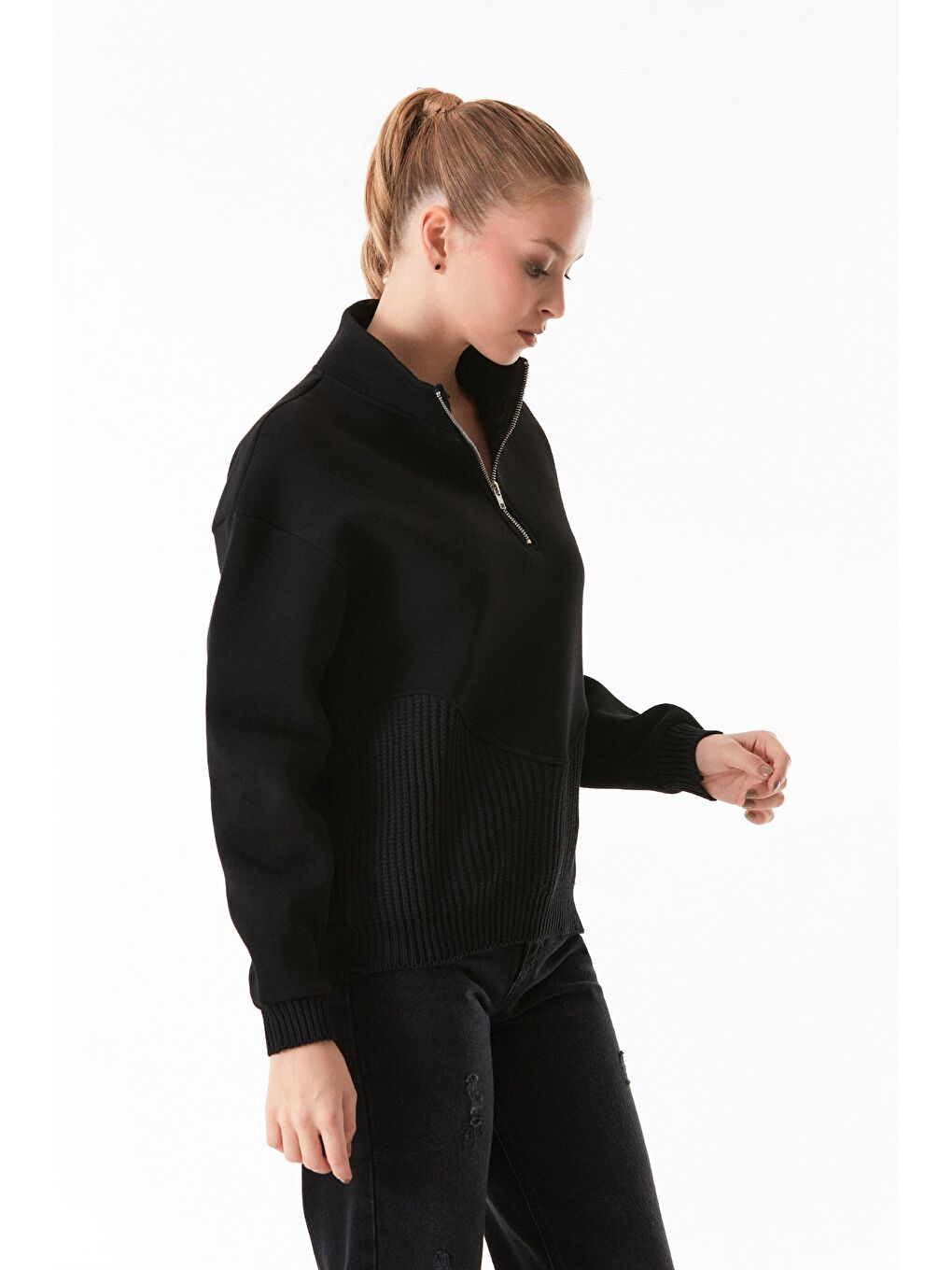 Fullamoda Siyah 3 İplik Triko Detaylı Yarım Fermuarlı Dik Yaka Sweatshirt - 4