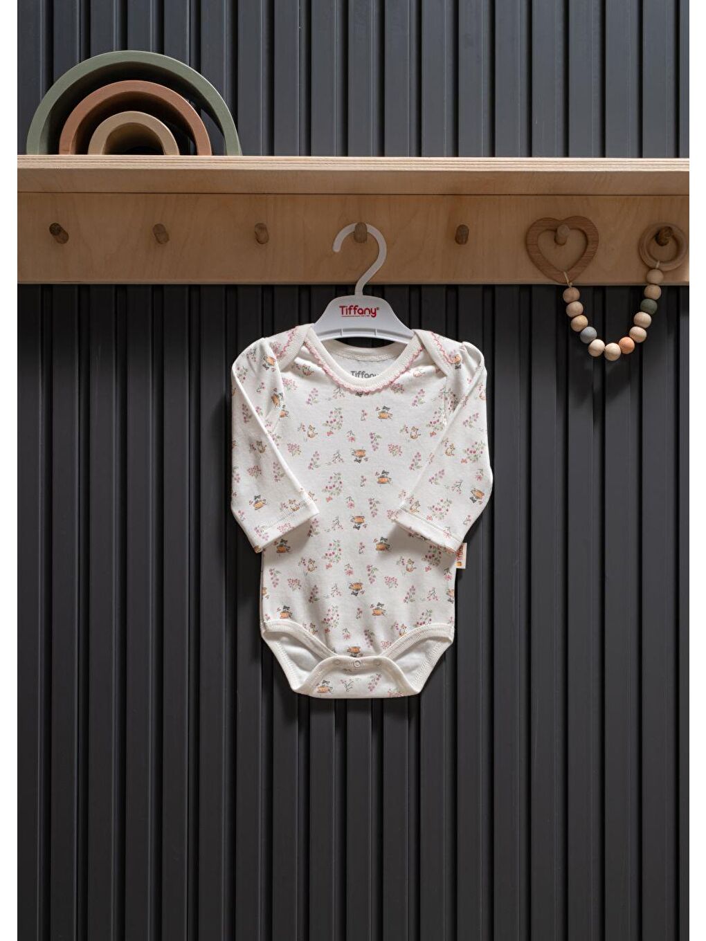 Ekru Cute Cats Theme U.Kol Badi