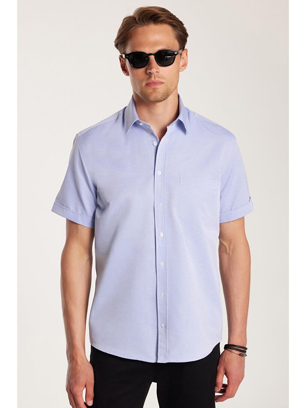 Erkek Regular Fit Klasik Kesim Kısa Kollu Pamuklu Tek Cepli Armürlü Saks Mavi Gömlek-3