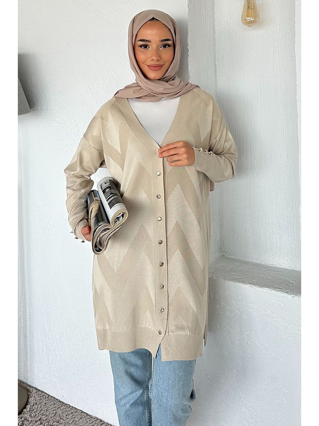 Bej Ön Düğmeli Desenli Tesettür Triko Hırka (m-l-xl Uyumludur)-3