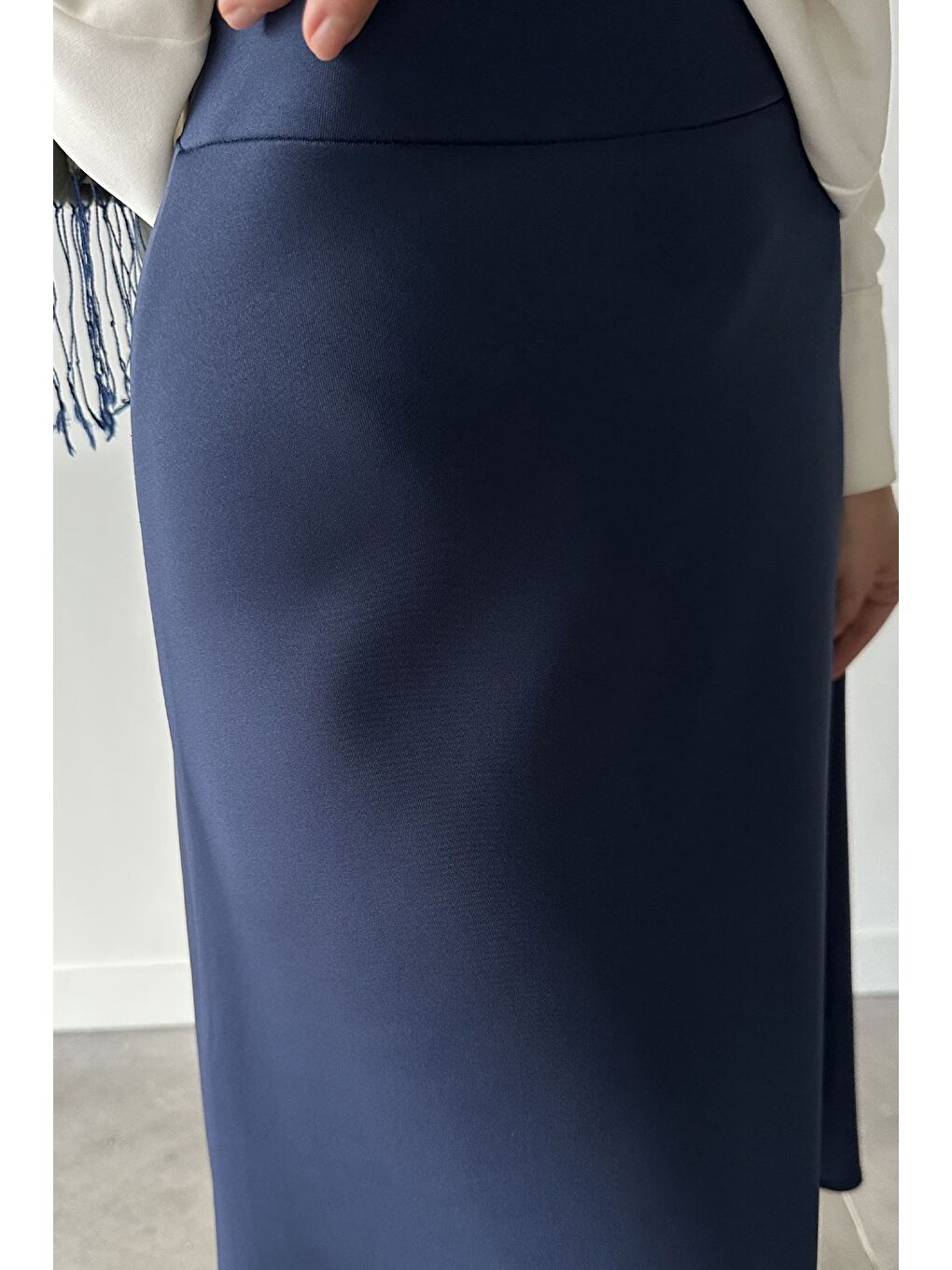 Lacivert Bel Lastikli Scuba Tesettür Kiloş Etek-5