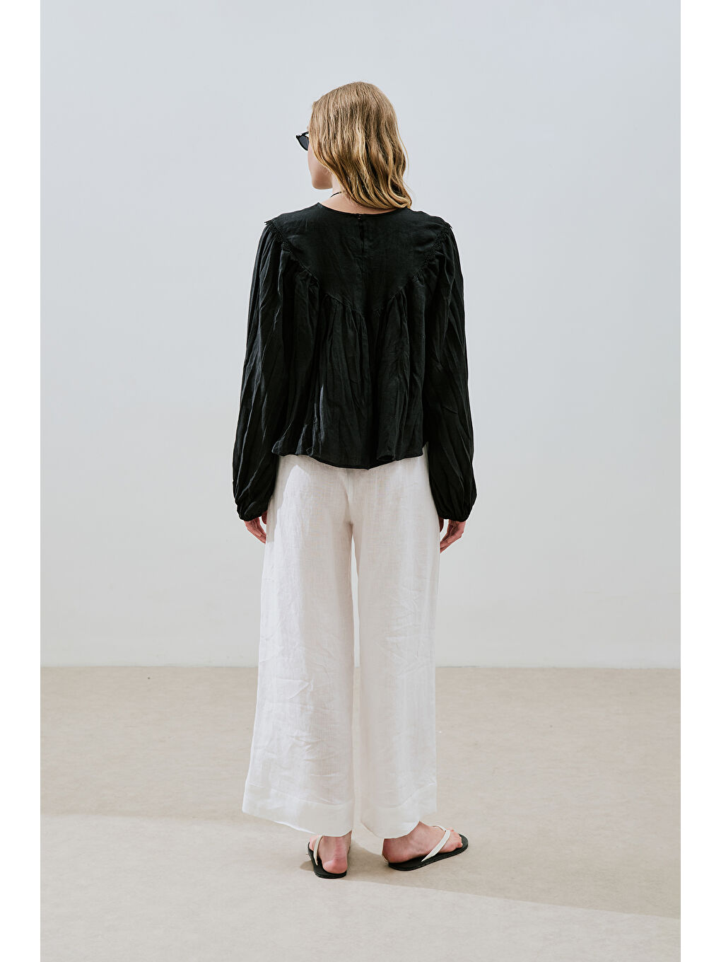 Keten Crush Efektli Bluz Siyah-5