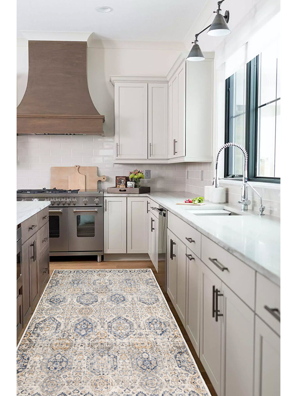 Mavi Dekoratif Özel Tasarım Yıkanabilir İnce Kaymaz Tabanlı Modern Halı KECE FR16-4