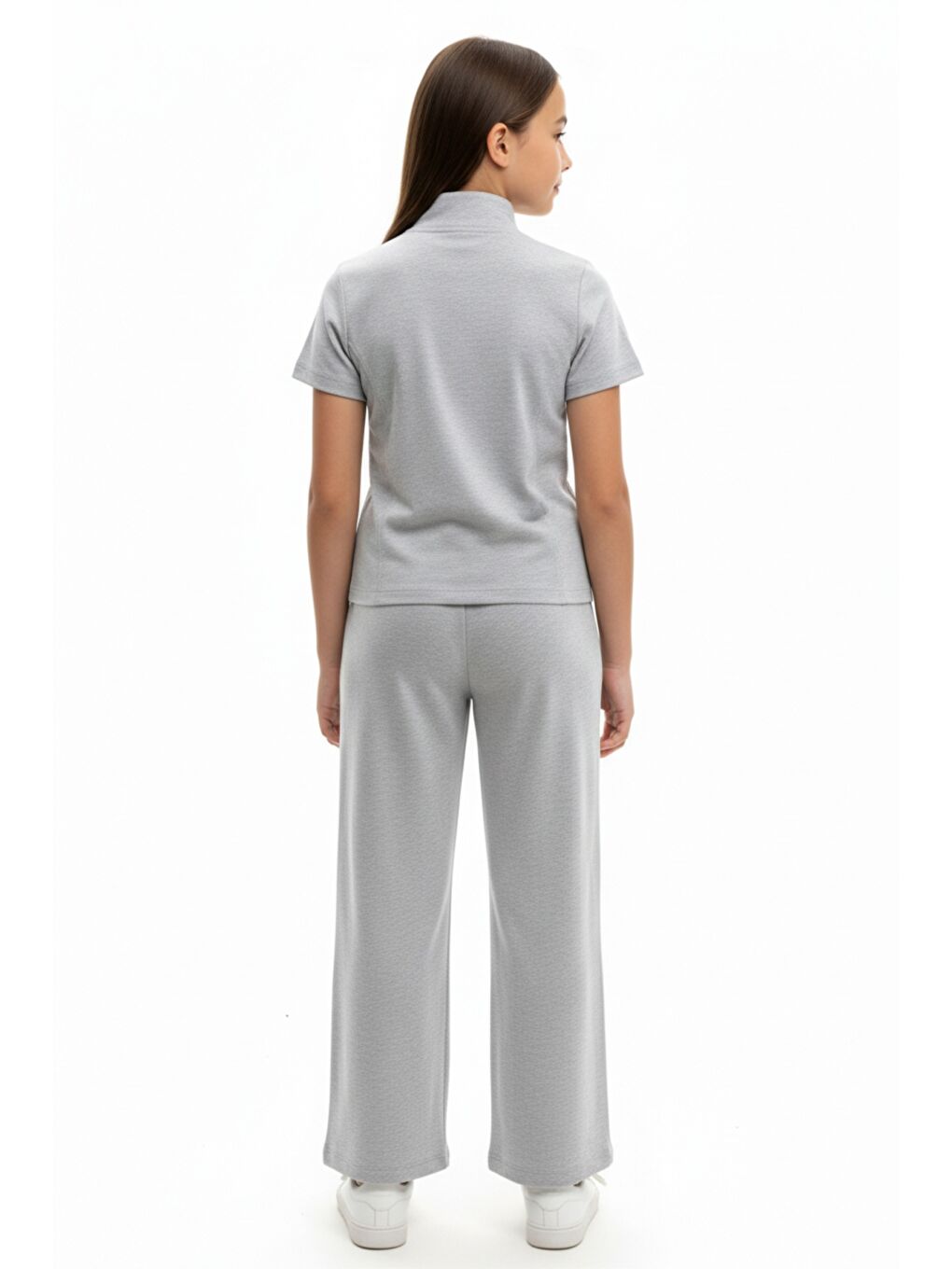 Gri Kız Çocuk 2'li Takım Dik Yaka Yarım Fermuar Kısa Kollu Nakışlı Tişört & Beli Lastikli Bol Paça Bağl-4