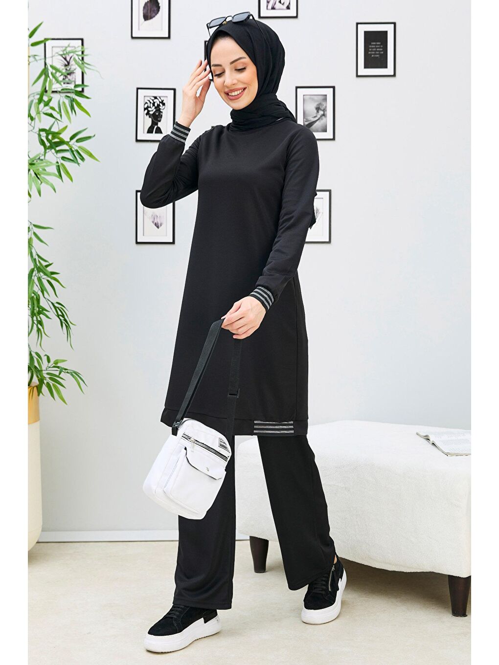 Bisiklet Yaka Kadın Siyah Tunik Pantolon - 11352-2