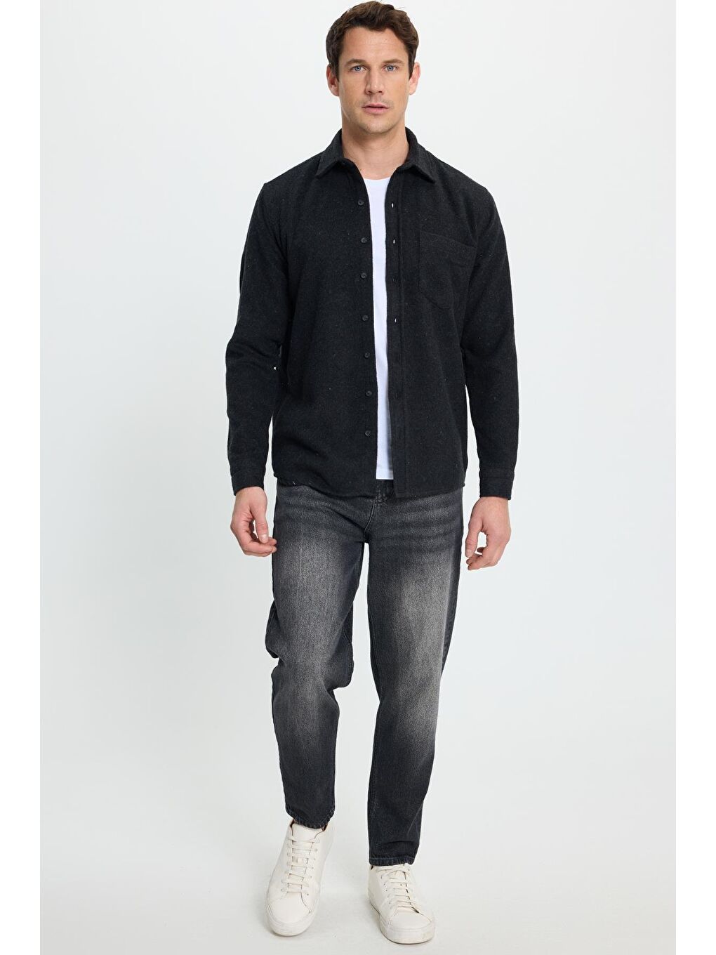 Erkek Regular Fit Klasik Kesim Düz Cepli Koyu Antrasit Oduncu Gömlek-3
