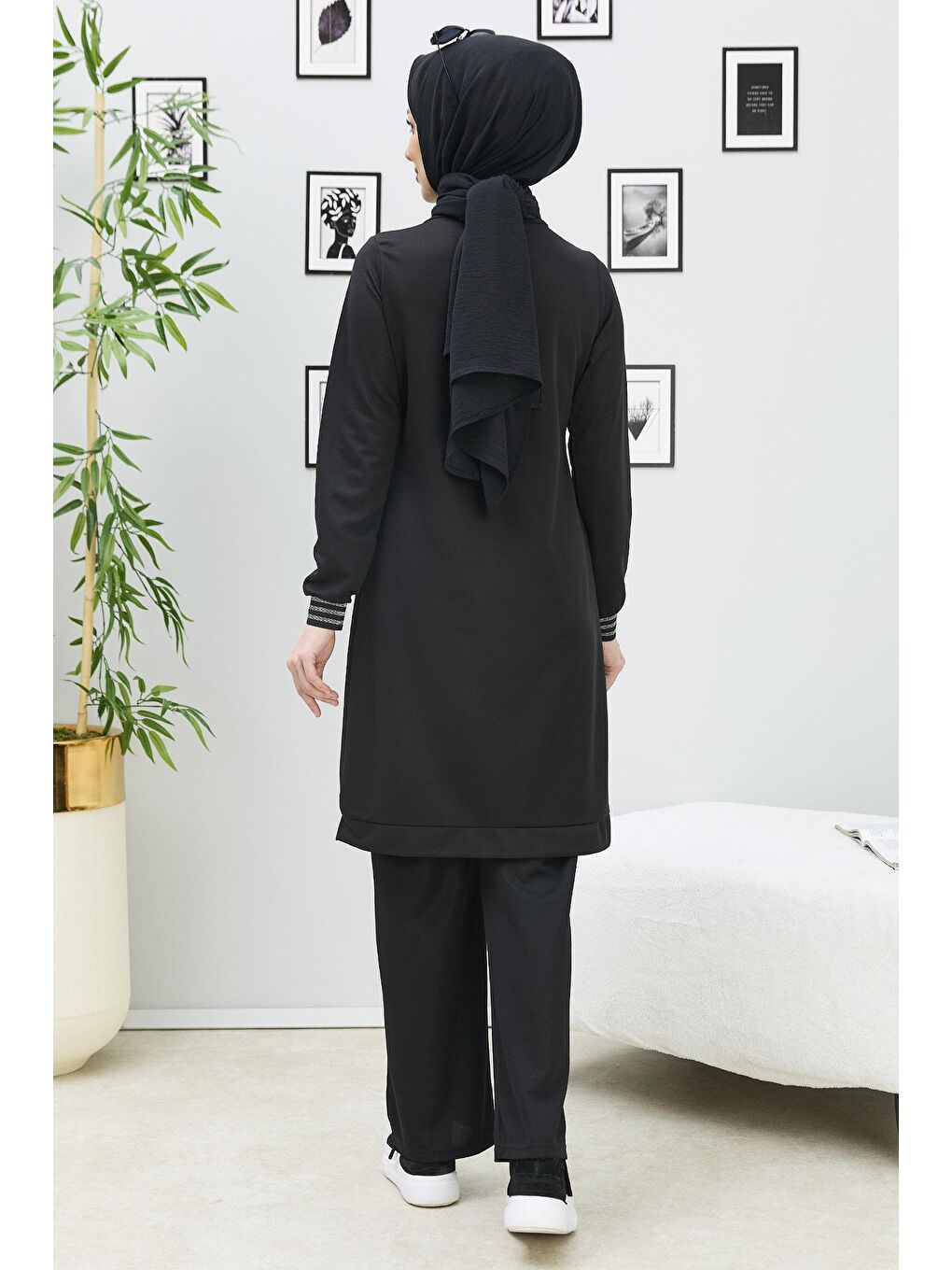 Bisiklet Yaka Kadın Siyah Tunik Pantolon - 11352-4