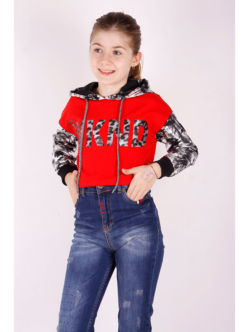 Kırmızı Kız Çocuk Kamuflaj Desenli Kapüşonlu Sweatshirt