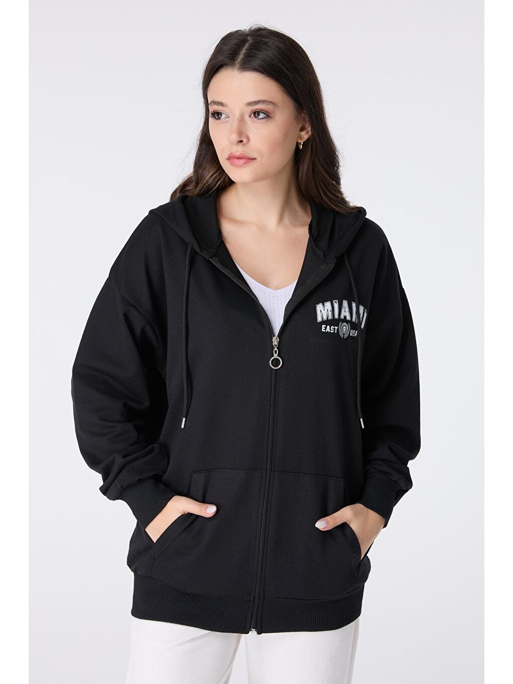 Kapüşonlu Yaka Kadın Siyah Fermuarlı Sweat - 23471-1