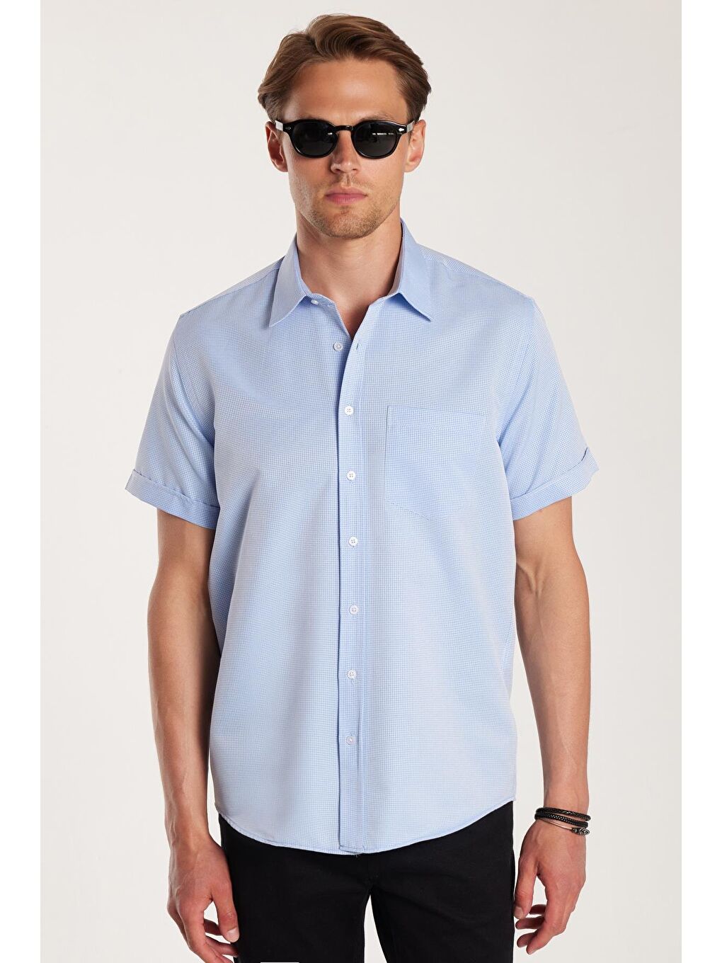 Erkek Regular Fit Klasik Kesim Kısa Kollu Pamuklu Tek Cepli Armürlü Mavi Gömlek-3