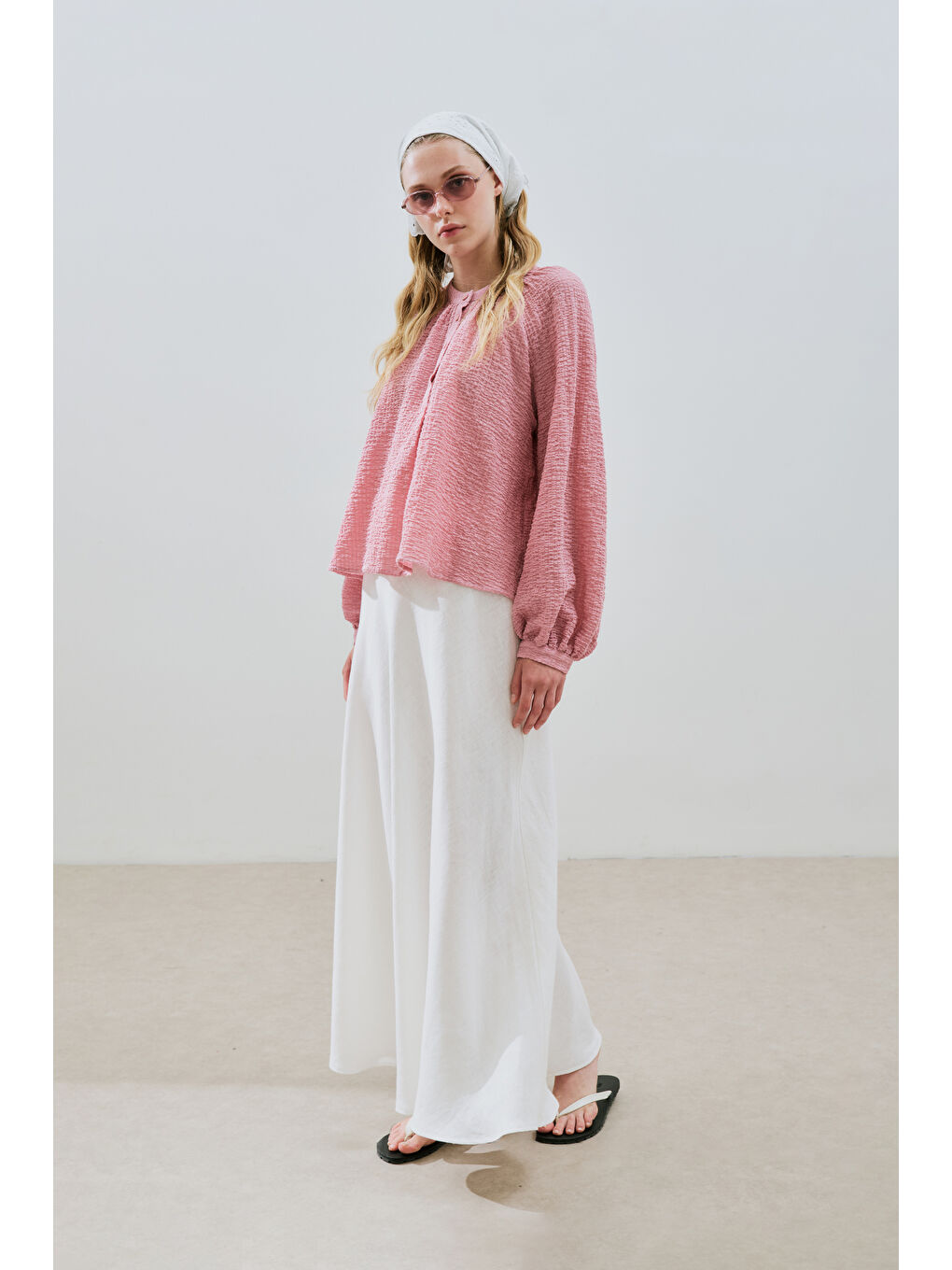 Dokulu Yakası Düğmeli Bluz Pembe-1