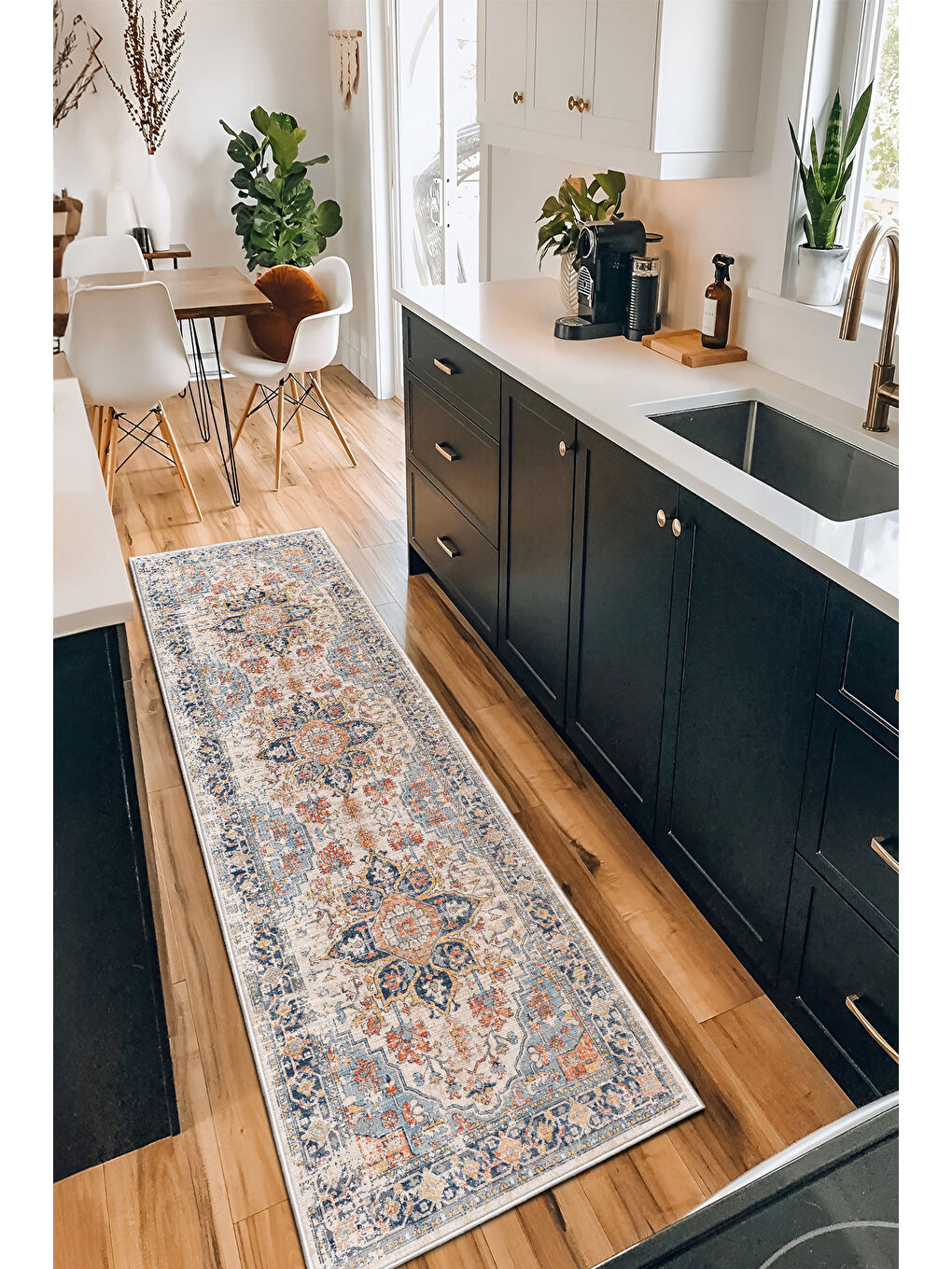 Turuncu Dekoratif Özel Tasarım Yıkanabilir İnce Kaymaz Tabanlı Modern Halı KECE FR17-4