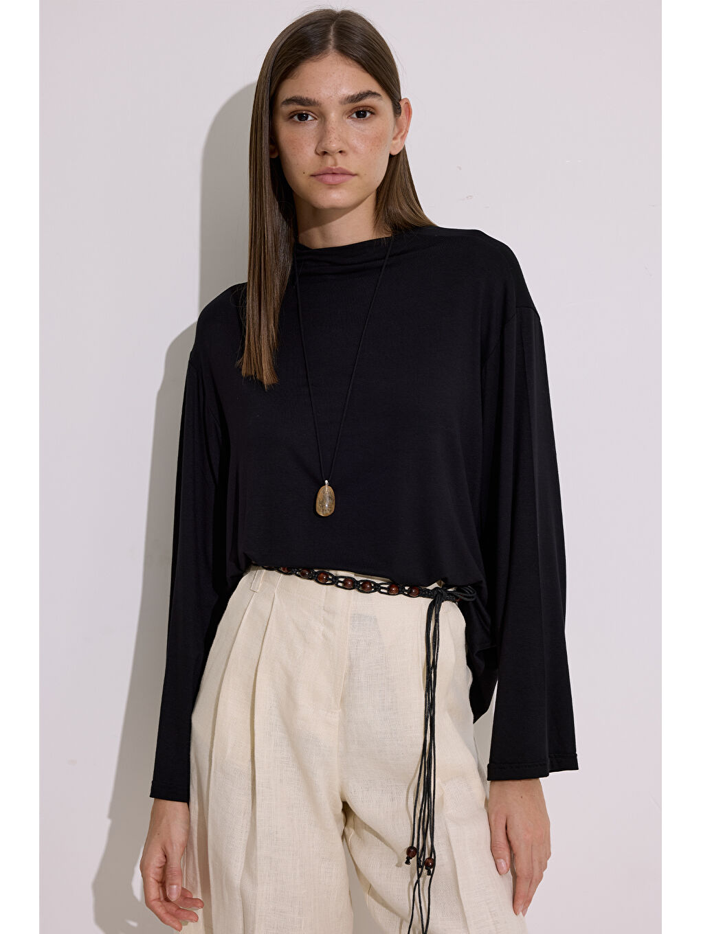 Dökümlü Uzun Kol Bluz Siyah-3