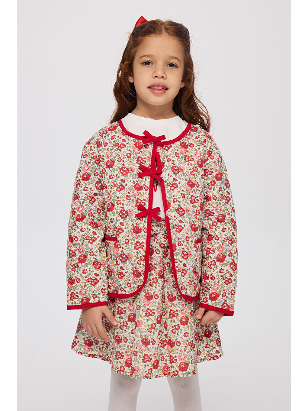 Kırmızı Liberty Kumaş Çiçek Desenli Kız Çocuk Ceket-1