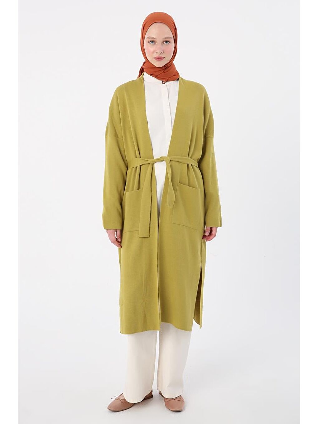 Yağ Yeşili-Cepli Rahat Kalıp Yırtmaçlı Triko Hırka-1