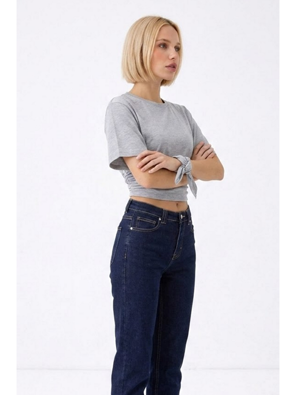Kadın Fashion Slim Fit Gri Crop Tişört-1