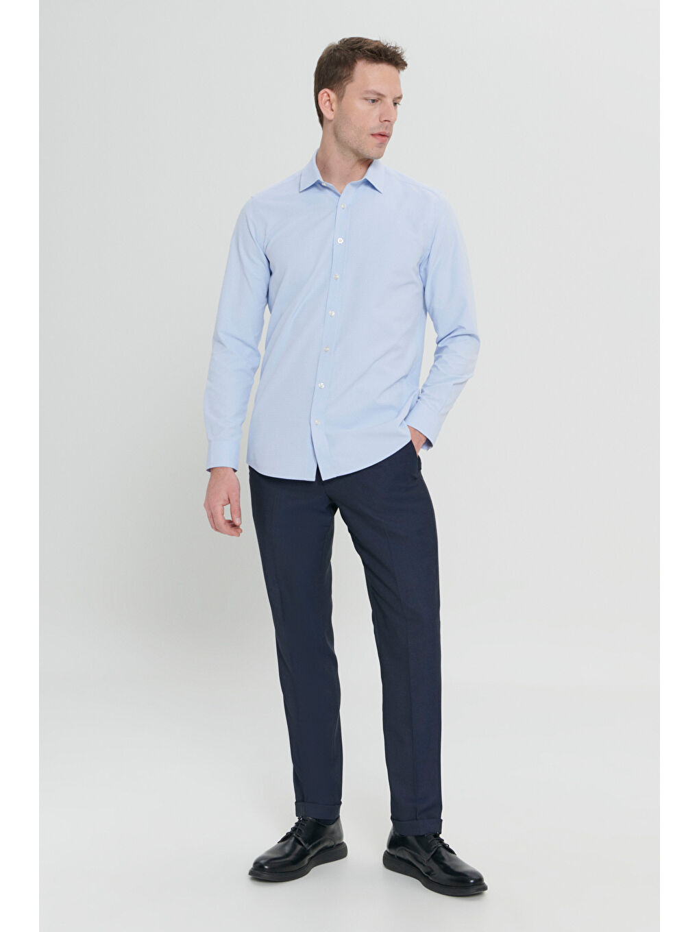 Erkek Açık Mavi Slim Fit Dar Kesim Klasik Yaka Pamuklu Armürlü Gömlek-1