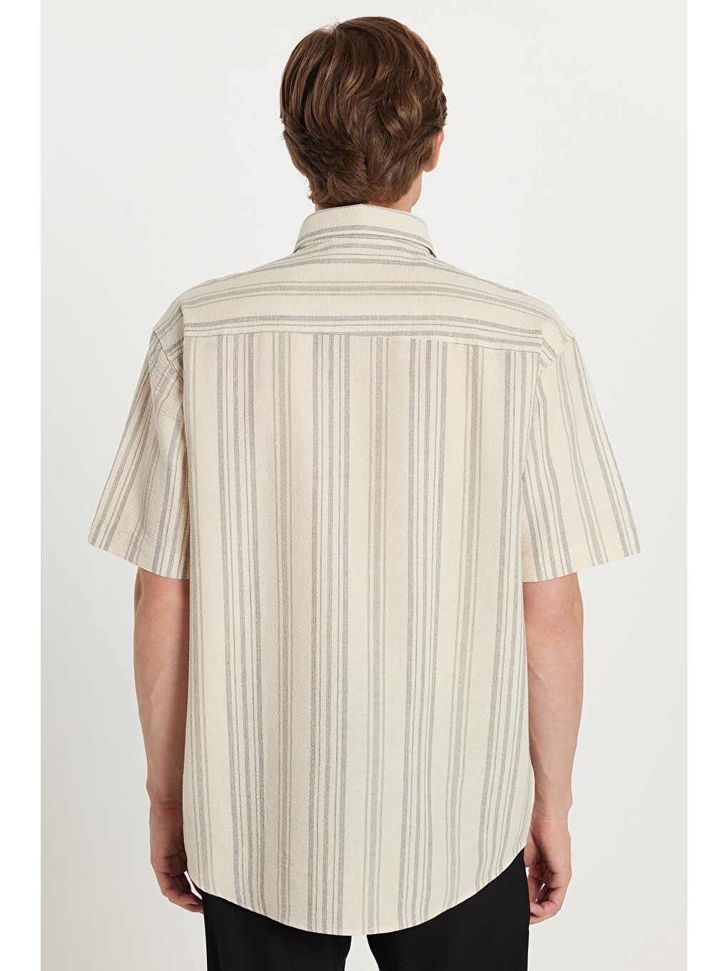 Karışık Erkek Relax Fit Rahat Kesim Kısa Kollu Çizgili Spor Yaka Gömlek-4